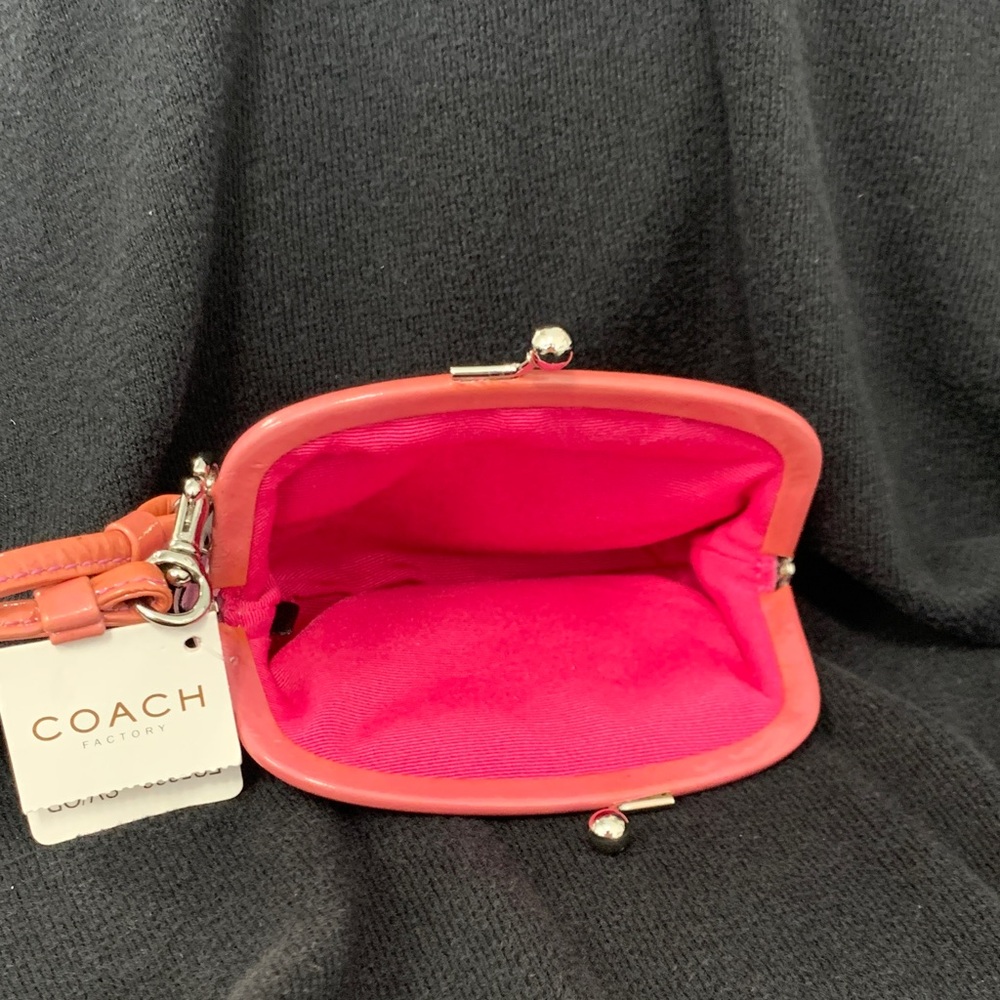 Coach Pink Suede Kiss-Lock Clutch with Coral Trim - Picture 4 of 4